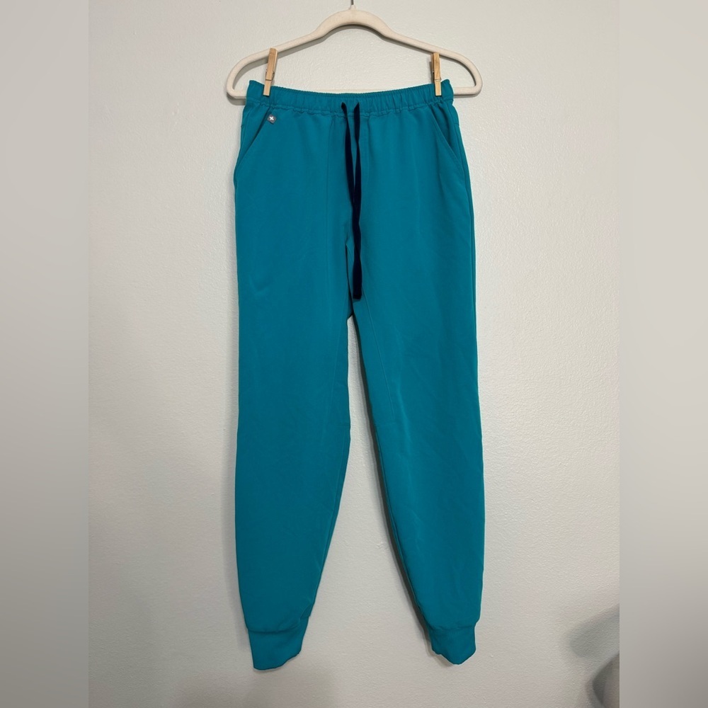 Figs Tansen Jogger Scrub Pants in Teal - XS